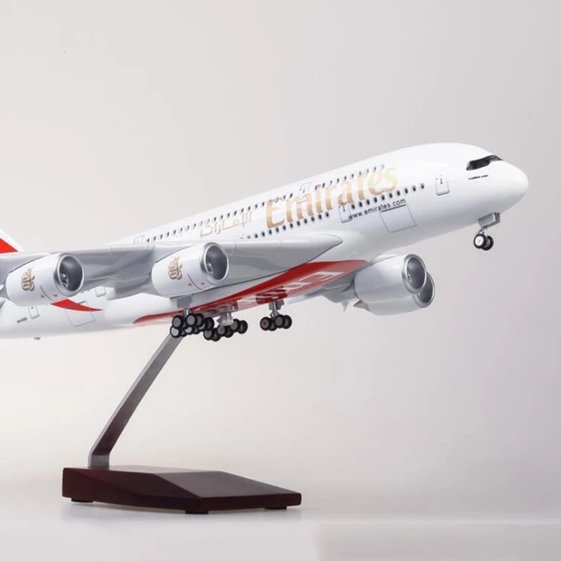 Kids Toys Uae - 1/160 échelle Airbus A380 émeraude/mirats 18